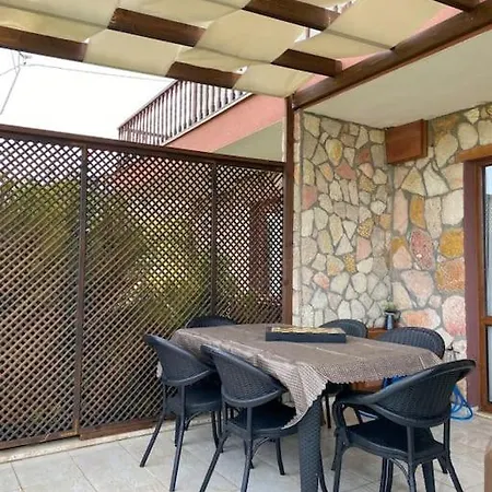 Ela Hanimin Villasi Villa