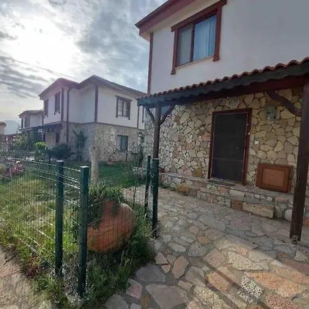 Villa Ela Hanimin Villasi *